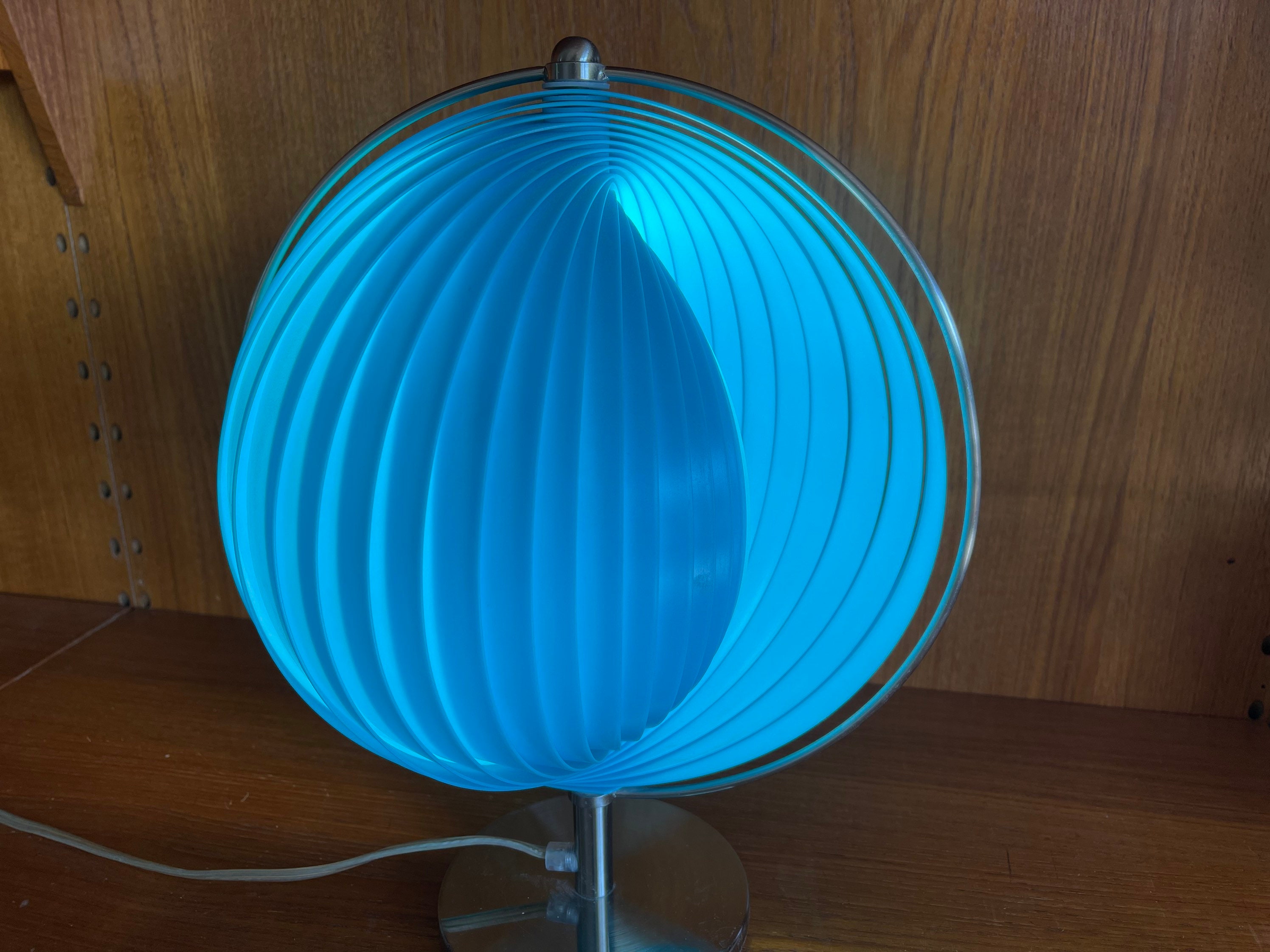 Verner panton sale moon table lamp