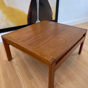 Mid Century Ole Gjerlov-Knudsen France & Sons Teak Danish Scandinavian Modern Coffee Table
