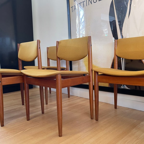 Set of 4 Danish Teak Model 197 Dining Chairs by Finn Juhl for France & Son **Free North America Shipping**