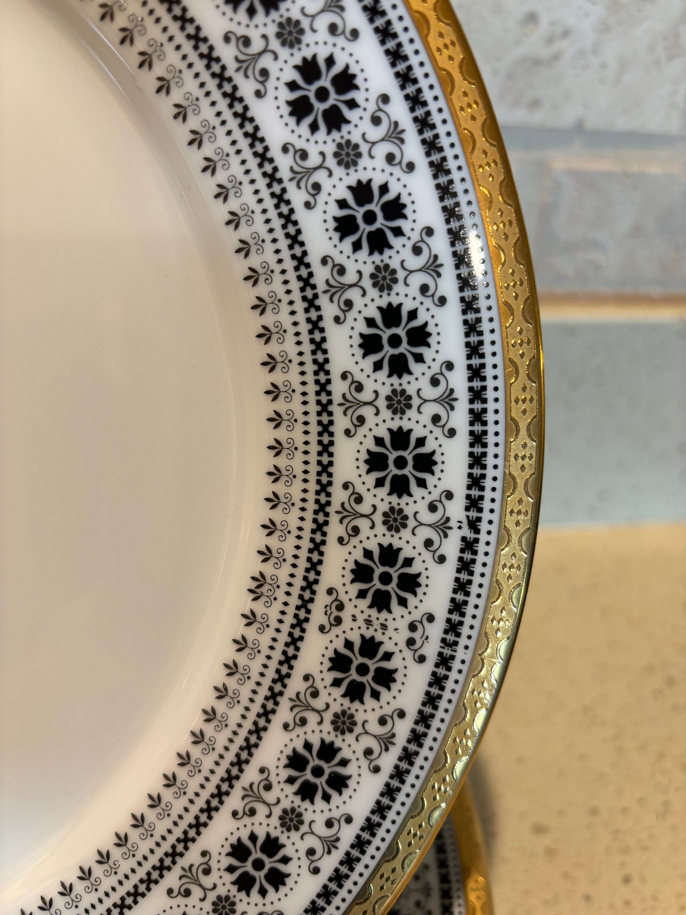 Scheherazade Noritake Fine China Dinner Plates Lot of 4