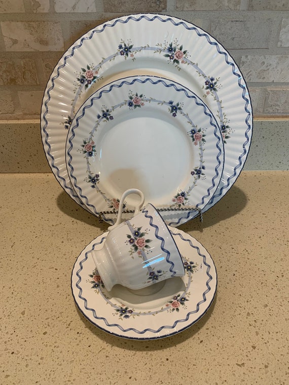 食器 Mikasa Breakfast Set Amazon.com | Mikasa Annette Flat Cup & Saucer Set: Cup