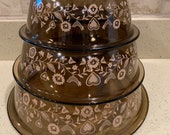 Vintage Pyrex Corning Nesting Mixing Bowls Festive Harvest Brown Flower Set of 3 pink pattern