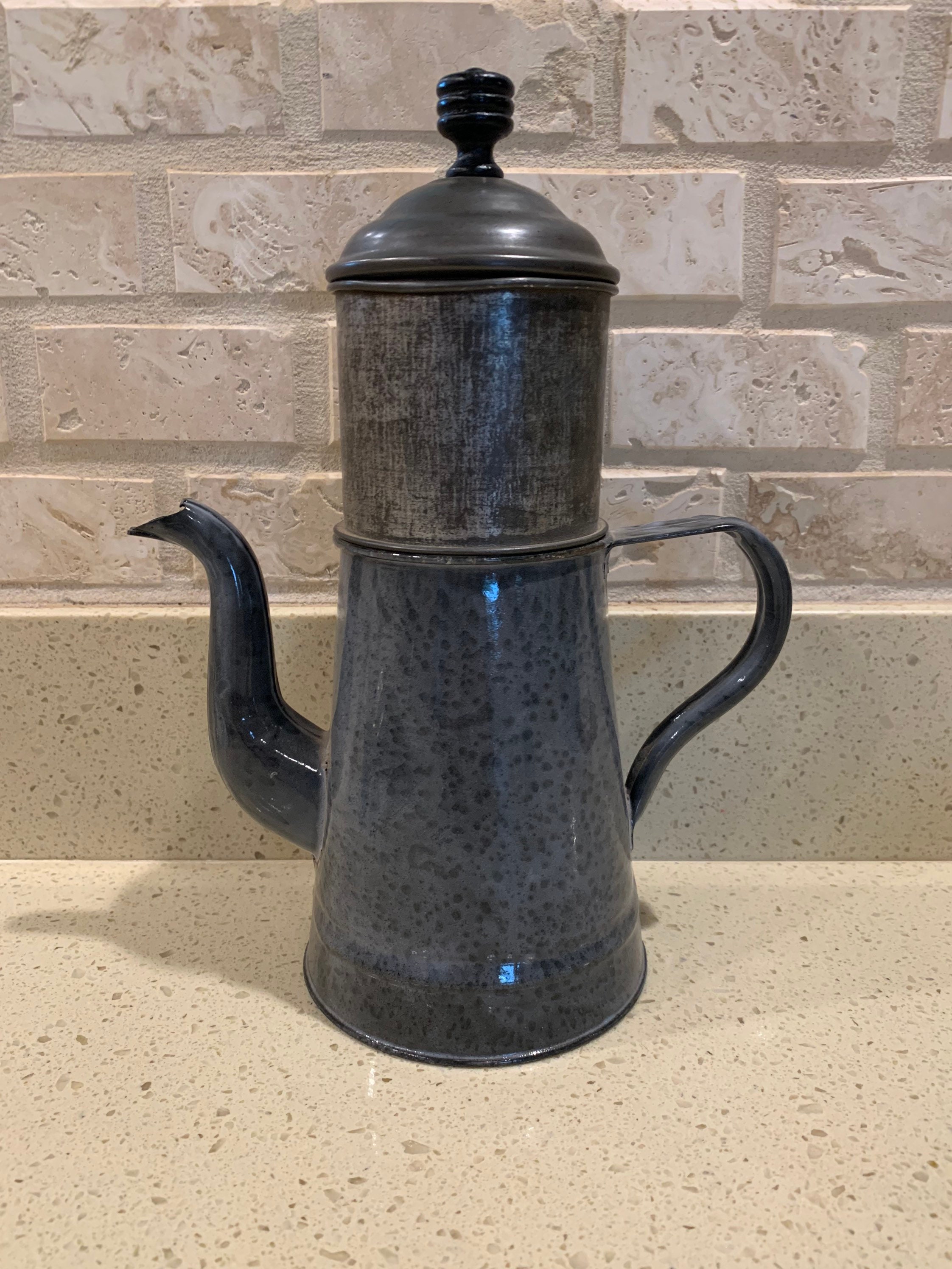 Antique Large Gray Granite Ware Cowboy Coffee Pot 2 1/2 Gallon Bail & Side  Handle 13 in