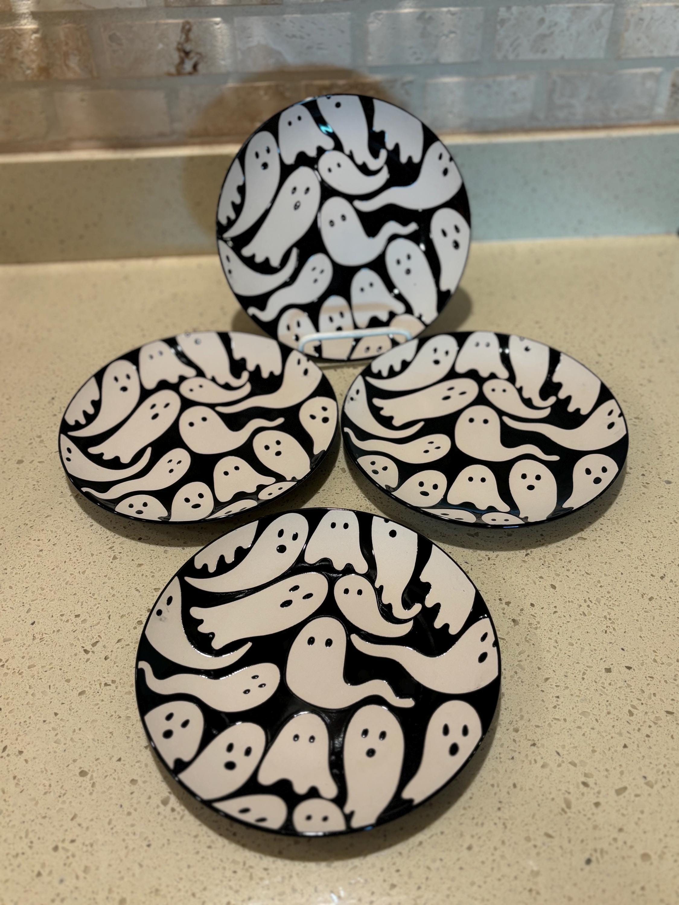 Elum Home Halloween WHITE GHOST Appetizer/ Salad Plate Set of 4