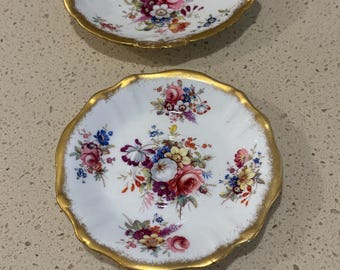 Precioso plato y platillo para baratijas Hammersley Lady Patricia Chintz Gold.