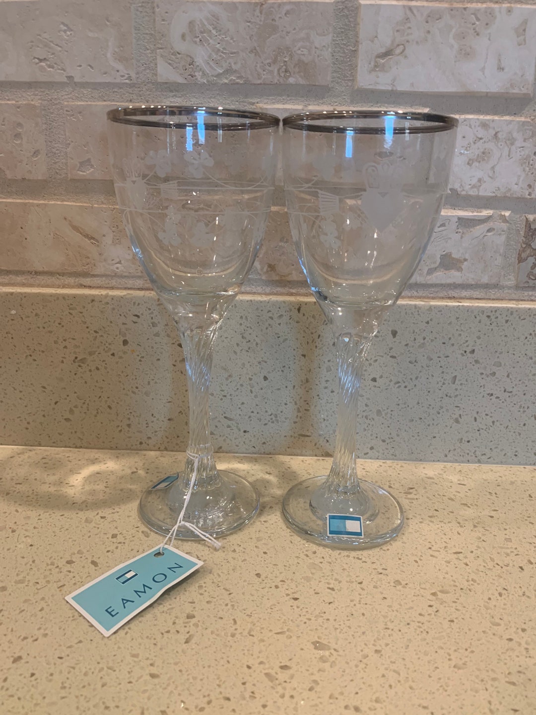 2eamon Glass Etched Claddagh Shamrocks Wine Glasses Ireland Etsy