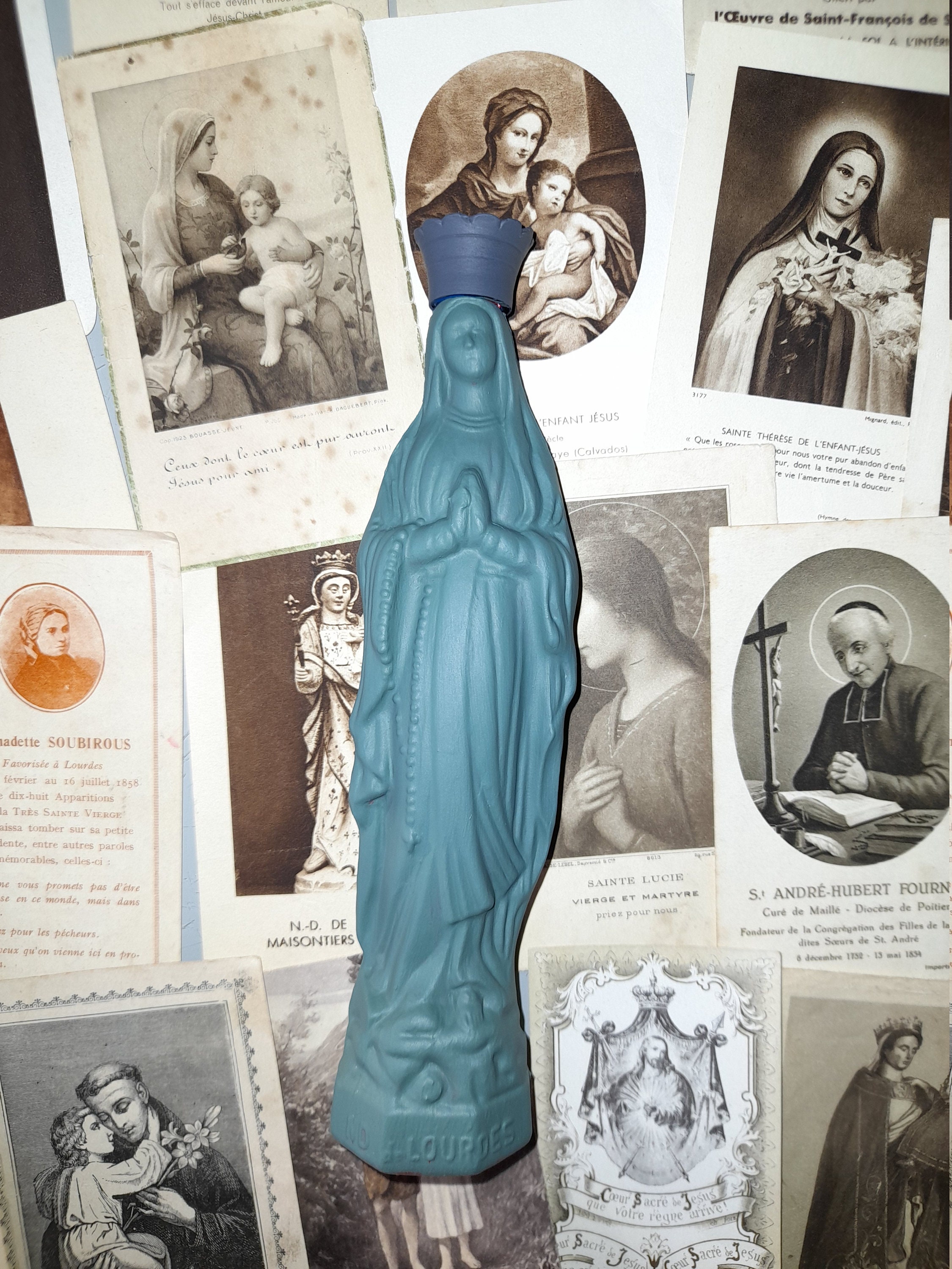 statuette de La Vierge Lourdes
