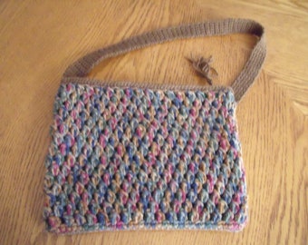 Crochet handbag