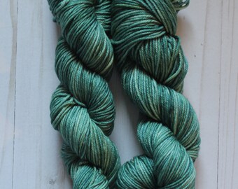 Handdyed yarn / Superwash Merino, Nylon, Cashmere / DK Light Worsted Weight / Snuggly Base / Green, light green, grey / "Jasper"