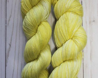 Handdyed yarn / Superwash Merino, Nylon, Stellina / Sparkles Base / Yellow / Lemondrops