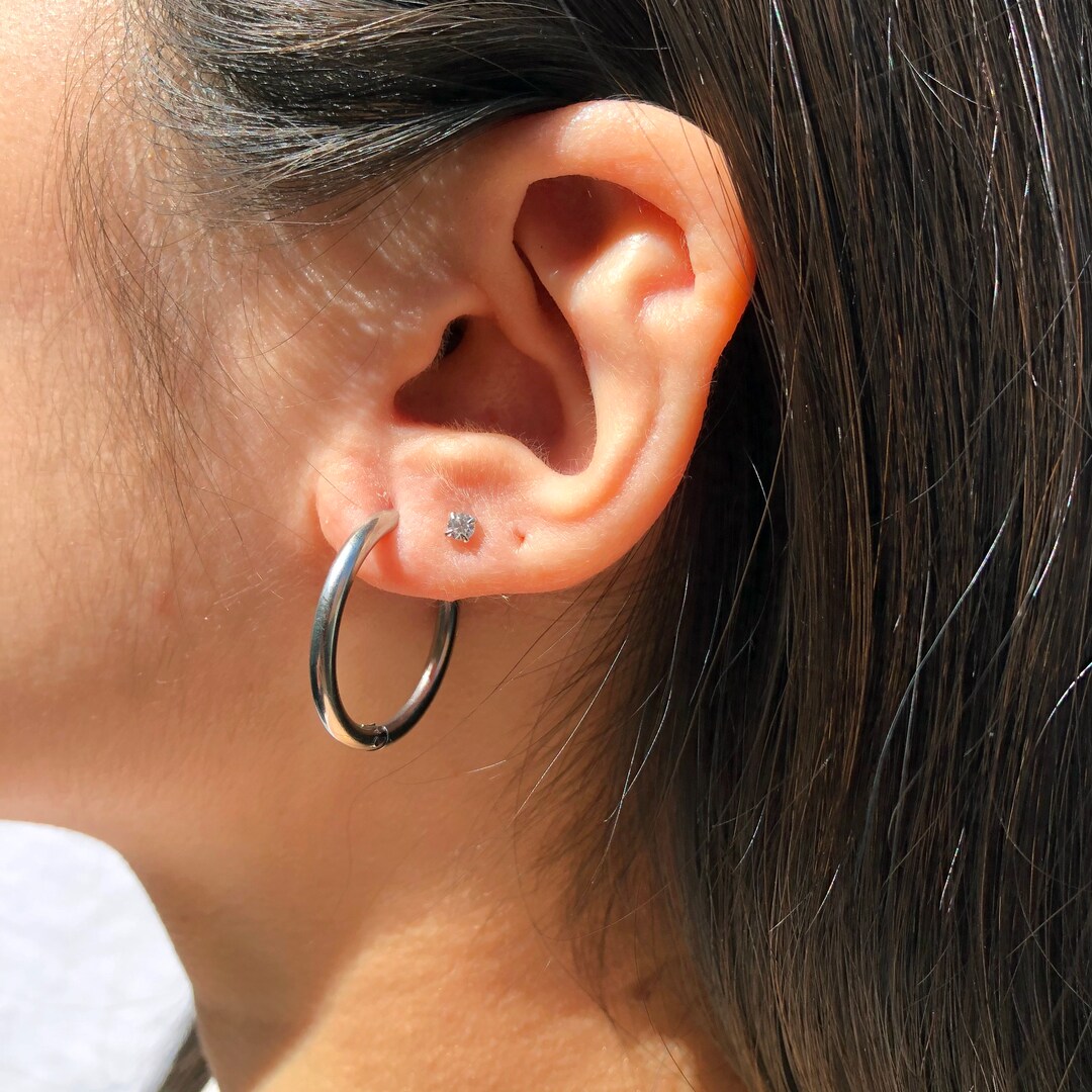 Silver 25mm Hoop Earrings / Small Tube Lightweight Round