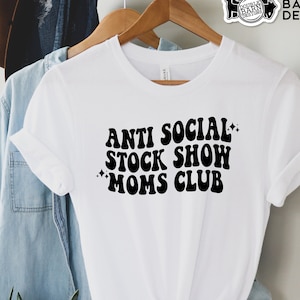 Antisocial Stock Show Moms Club T-shirtdesign (PNG-filer ingår) bild 1