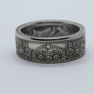 Half Crown Coin Ring. Unique wedding ring. Mens Silver ring. Vintage ring. British Silver Half Crown Ring (Jubilee design 1887-1892).