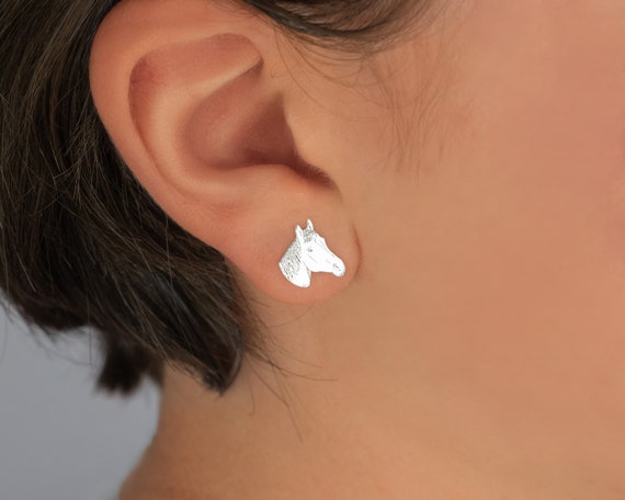 Horse head earrings Horse head earrings