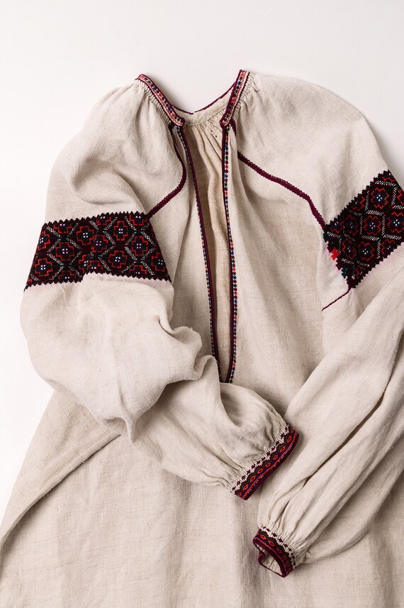 Ukrainian vintage dress Traditional embroidered et