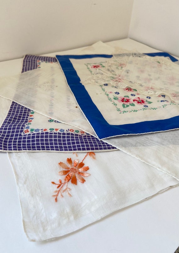 Vintage Handkerchief Set of Five, Handkerchief Lo… - image 1