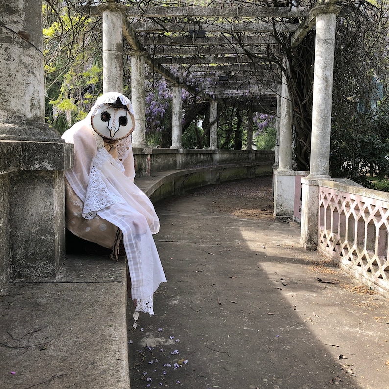 Hand made, hand painted owl masks, with black rimmed eye holes and delicate beaks. These masks are great for Halloween, costume and masquerade parties, photo and video props, and fun times.