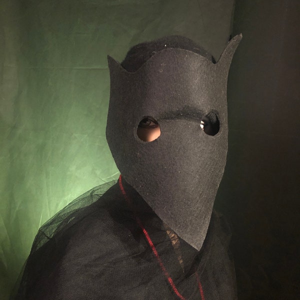 Raven Mask - Goth Creepy Crow Mask - Halloween, Masquerade, Photo Props - Bird Mask with Beak, Bat Mask