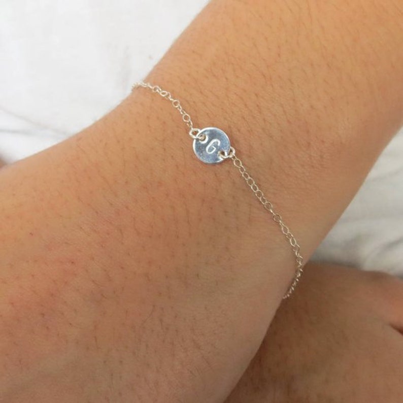 Tiny Sterling Silver Bracelet Personalized Dainty Bracelet Gift Tiny Disc Friendship Bracelet Gift for Mom Initial Silver Bracelet