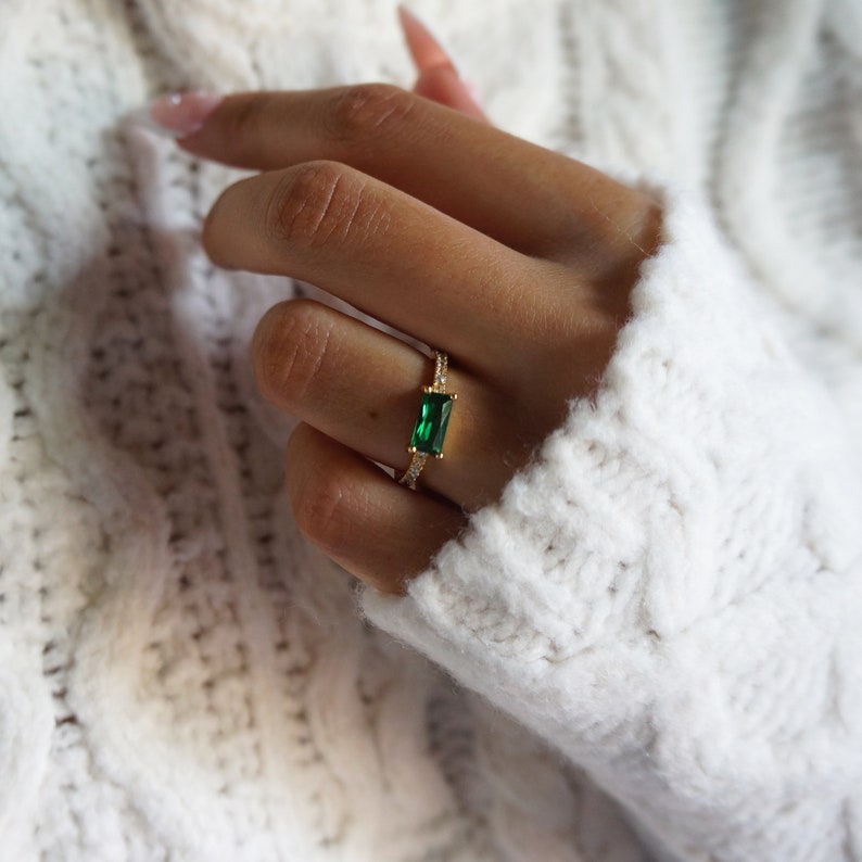 Emerald Green CZ 18kt Gold Dainty Stacking Ring Minimalist - Etsy