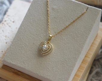 Gold Cubic Zirconia  Heart Necklace – Sister Gift, Romantic Pendant