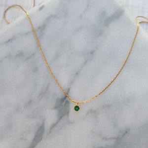 Dainty Minimalist Tiny Emerald Gold Necklace Everyday Simple Tiny ...