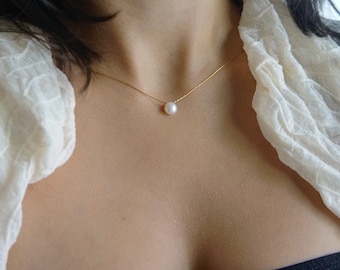 White Single Pearl Choker Necklace Dainty Snake Chain Solitaire Pearl Necklace Bridesmaid Necklace June Birthstone Gift for Women Girlfriend