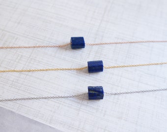 Raw Crystal Necklace Blue Lapis Lazuli Necklace  Rough Stone Layering Necklace Natural Lapis Lazuli Stone Pendant Crystal Necklace