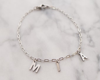 Dainty Personalized Name Bracelet Children Initials Bracelet Mother's Day Gift Customize Bracelet Gift for Women Paper Clip Chain
