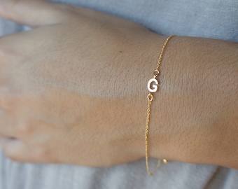 Tiny Initial Bracelet Delicate Gold Letter Bracelet Gift for Girls Friendship Bracelet Dainty Jewelry for Women Tiny Jewelry