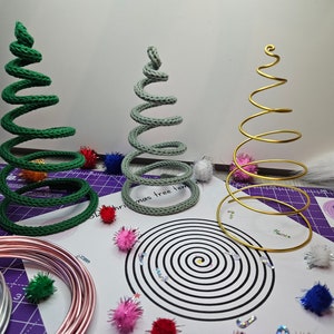 Modello di albero di Natale 3D in filo Design artistico Modello di piegatura del filo Download immediato del PDF digitale Solo file Immagine con istruzioni guidate 3d