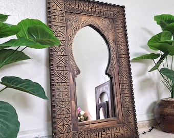 Customized Moroccan Vintage Style Wooden Carved MirrorHand Carved Wooden Wall Art Mirror,Hanging Wall Mirror, wooden decor Old Mirror Frame.