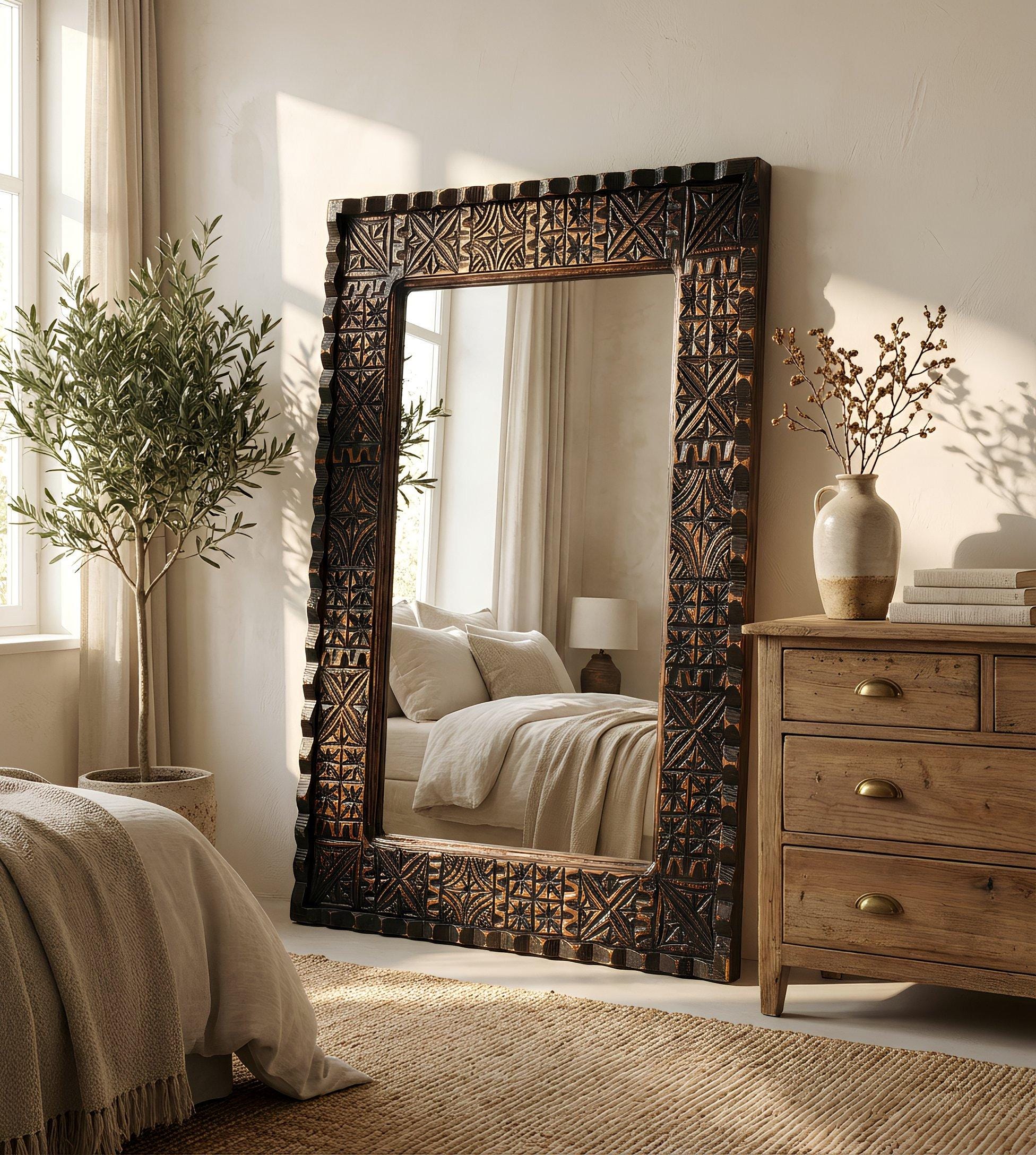 鏡家具 職人さん木製の大きな壁掛け式 carved wooden mirror