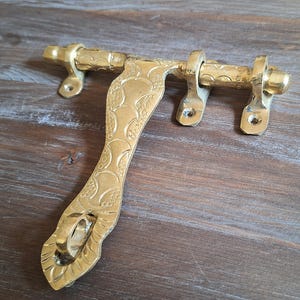 Handcrafted Moroccan Brass Latches – 4 Sizes Available, Artisan Solid Brass Door Bolts, Vintage Design Hardware, Authentic Gate Latch.