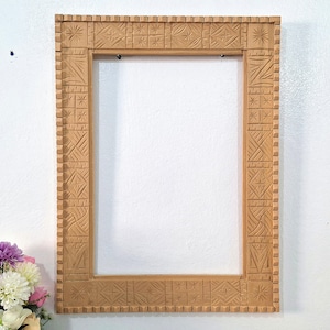 Moroccan Hand Carved Wooden Mirror - Carved Mirror in Vintage Style - Old Wall Mirror Frame- Decor Wood Frame -  Gifts Farmhouse Wall Decor.