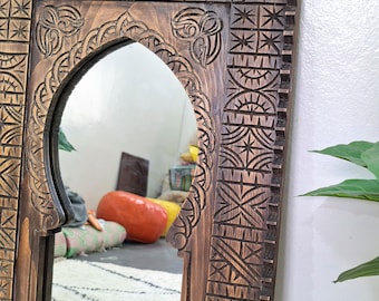 Customized Moroccan Vintage Style Wooden Carved MirrorHand Carved Wooden Wall Art Mirror,Hanging Wall Mirror, wooden decor Old Mirror Frame.