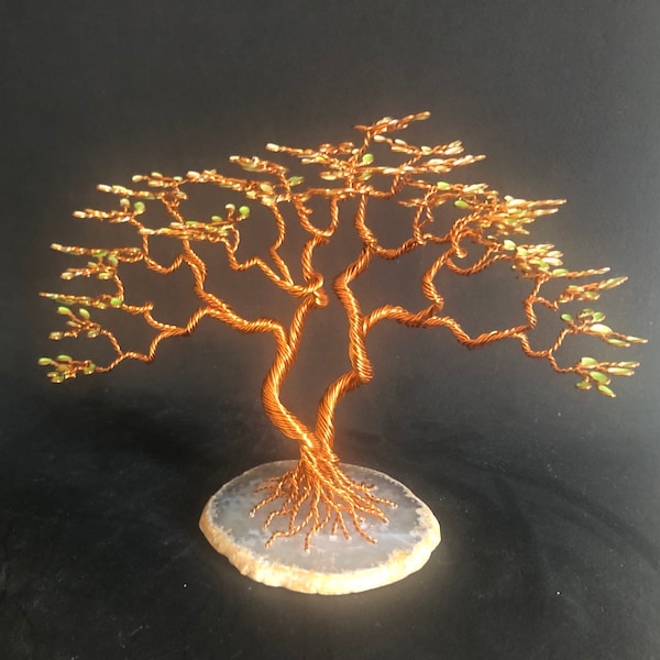 Petit Arbre de vie Cuivre sur Agate naturelle