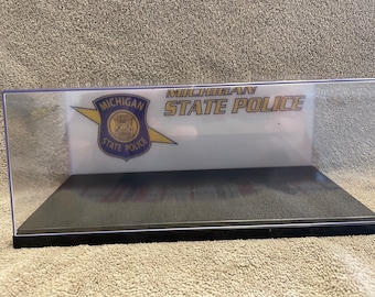 Vitrina acrílica personalizada de la policía estatal de Michigan a escala 1/24