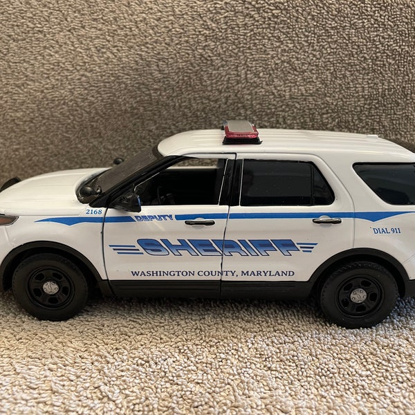 1/24 Scale Washington County MD Sheriffs  die cast model car  Ford Explorer NON Working Lights