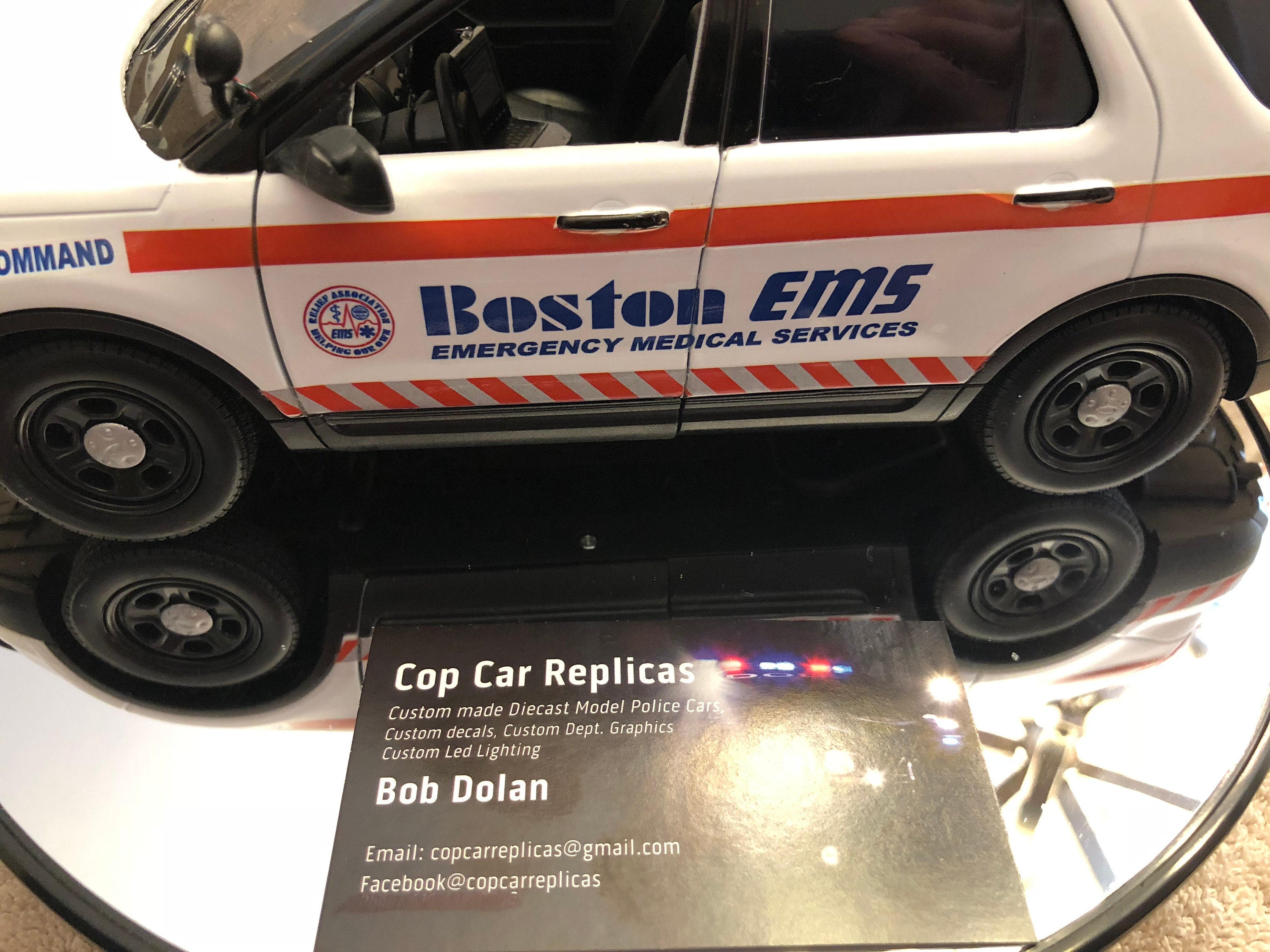 1/18 police cars with lights - Etsy 日本