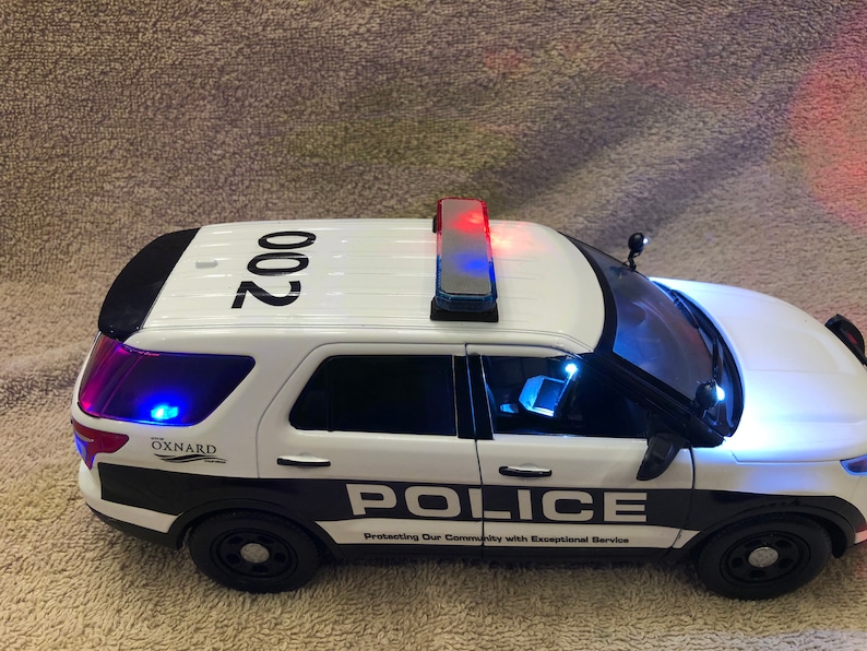 1/18 Scale Oxnard CA Police Diecast Ford Explorer Model Etsy