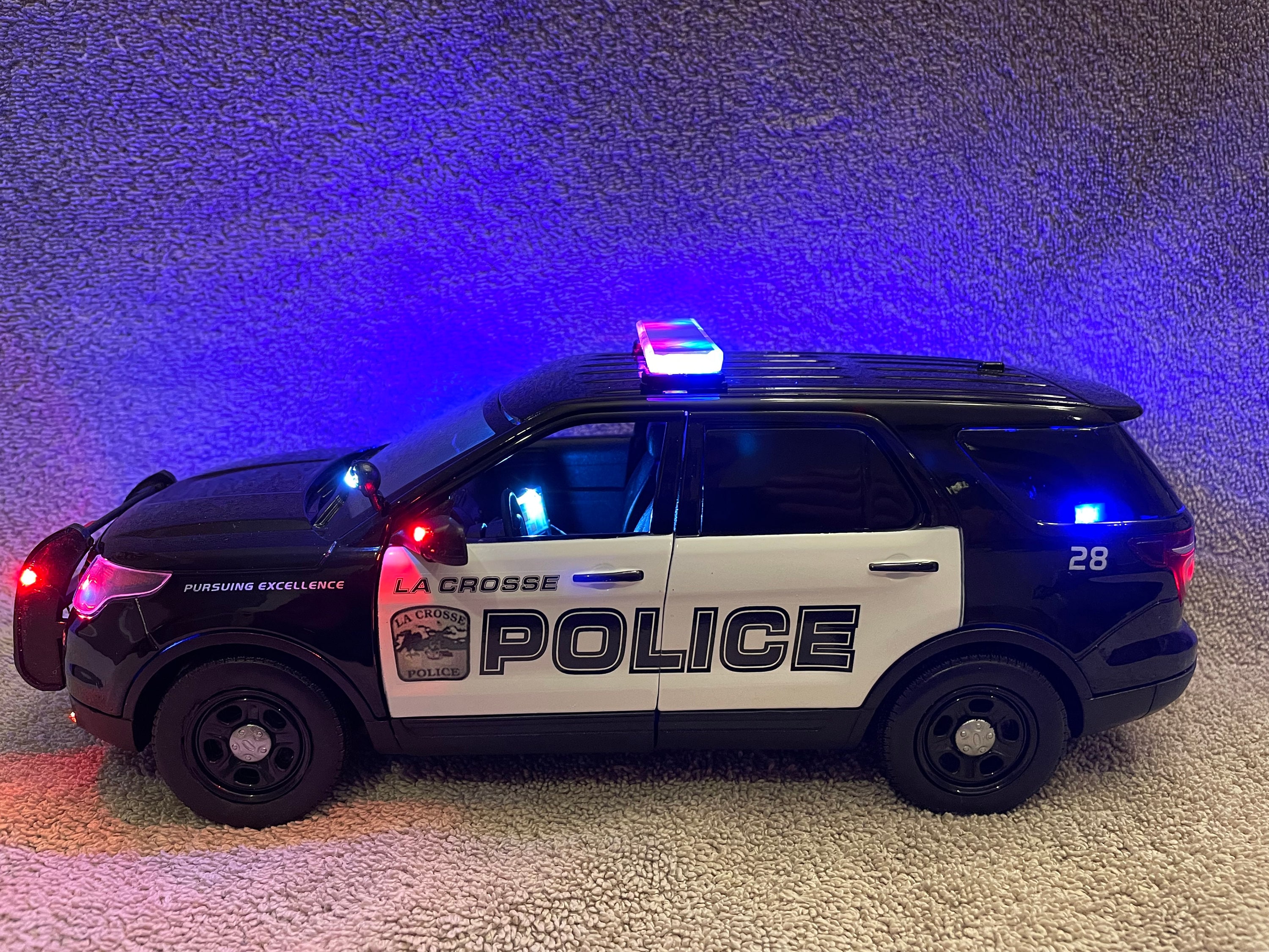 1/18 police cars with lights - Etsy 日本