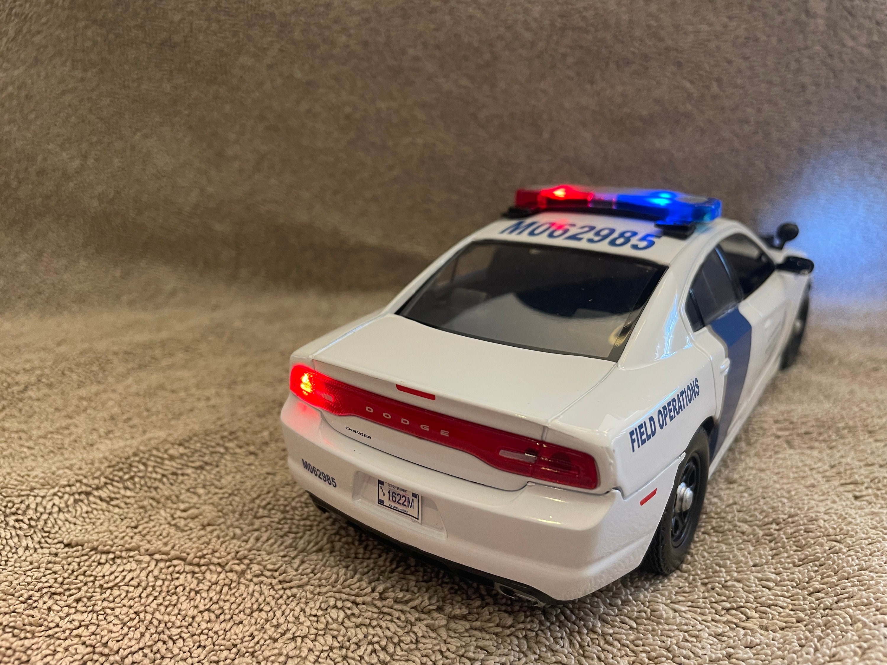 1/24 Scale US Customs Field Operations Die Cast Model Dodge Charger ...