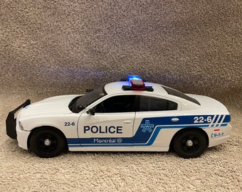 ダッジ・チャージャー 州警察ミニカー ダッジ・チャージャー 州警察ミニカー