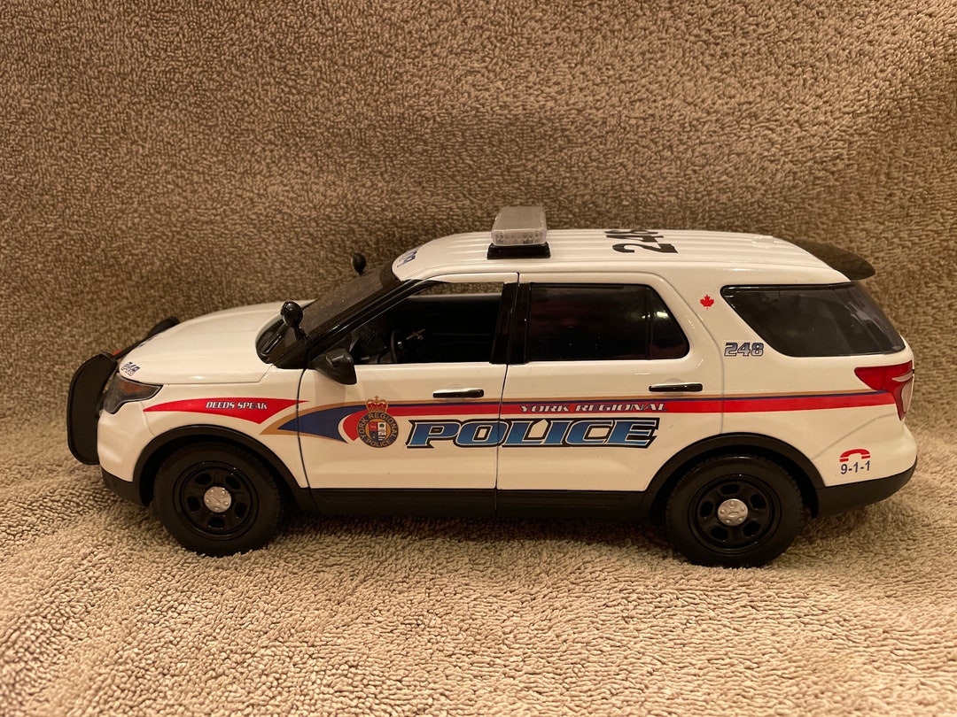1/18 Scale York Regional Canada Police Diecast Ford Explorer