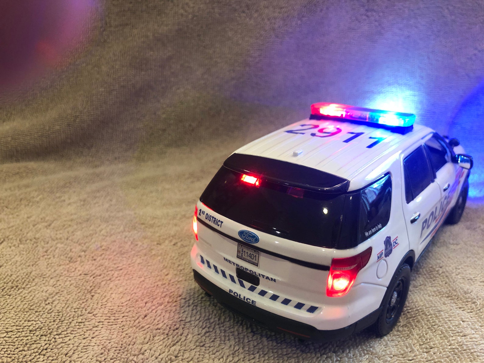 1/24 Scale Washington DC Metro Police Ford Explorer Diecast Model Car ...