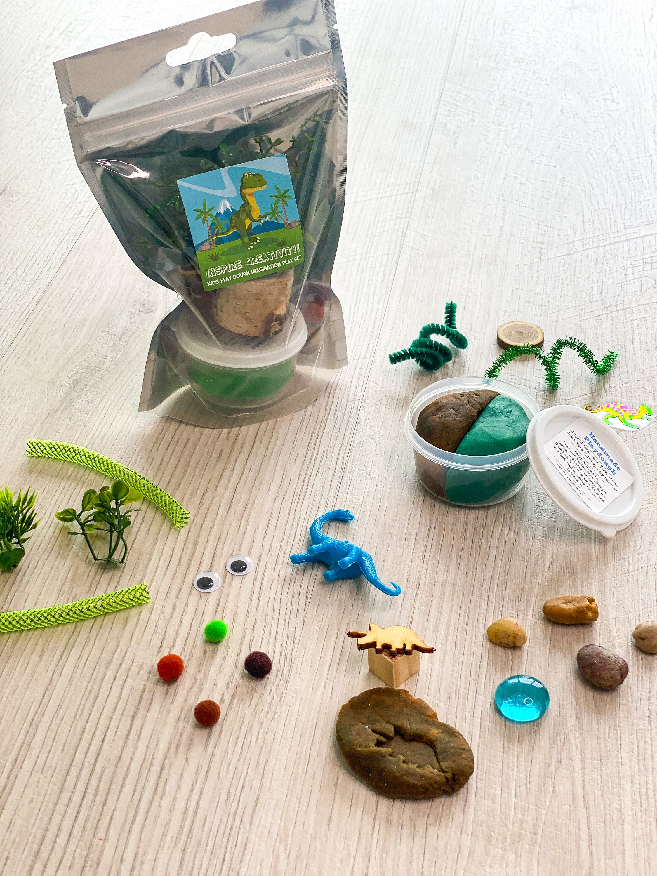 dinosaur play box