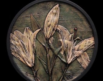 Lily Bas Relief: Botanical Wall Art in Wooden Frame