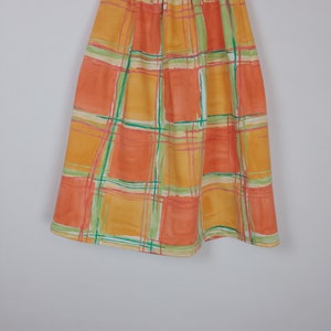 Jupe Fun Girls, imprimé coton orange, jaune et vert, 8-9 ans, longueur midi image 2