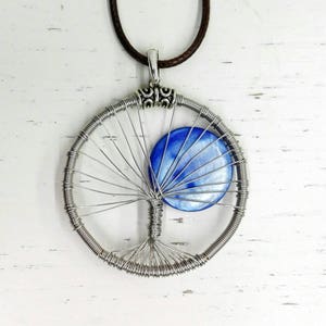Tree of Life necklace with precious stone, braided wire